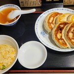 Kairaku - 餃子と半チャーハンのＢセット♪