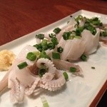 いなせや - スルメイカげそのさっと湯通し