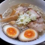 喜多方ラーメン ぬーぼう 天童将棋むら店 - 喜多方味玉らーめん（こってり）