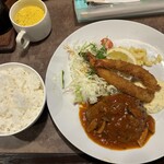 洋食ふくもと - ハンバーグ&エビフライ定食