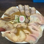 Menya Tsumugu - 熟成らー麺に追加チャーシュー