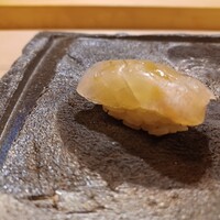 鮨 龍馬 - タイ　熟成の艶やかさ