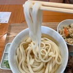 手打ちうどん 上を向いて - 