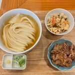 手打ちうどん 上を向いて - 