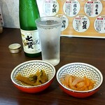 おおはま屋 - お通し＆地酒の小瓶