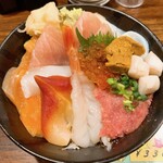 斬 - 海鮮丼土日価格2,310円
