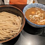 つけ麺 ながおか - 濃厚魚介つけ麺(中)