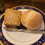 グルマンズ - セルヴェルドカニュと焼き立てパン