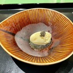 Yumeyagimbeikomu - じゃが芋のアイスクリーム キャビア コンソメジュレ