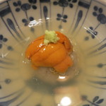 車力門 ちゃわんぶ - 26年3月　蓮根饅頭　蝦夷バフン雲丹添え