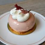 Cafe Kitsune Aoyama - mousse sakura
