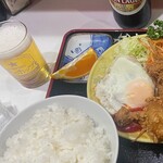 ふじ - みかん付き。目玉焼きは半熟が良かったなぁ〜