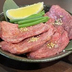 炭火焼肉 にく式 - 