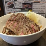 TOKYO ステーキ丼 ガブス - 