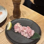 Toriyakiniku Kakoi - 塩麹レモンハラミ