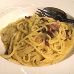 OSTERIA MAMMA ROSA - スパゲッティ カルボナーラ