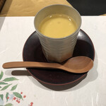 神楽坂 久露葉亭 - 季節の茶碗蒸し（あさりと筍）