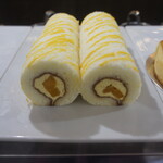 ホテルニューオータニ幕張 ザ・ラウンジ - マンゴーロールケーキ
