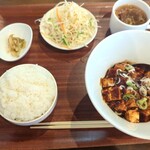 アジアン ダイニング フード エイト - 麻婆豆腐定食(858円)