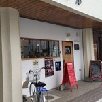 シャトン - 外観