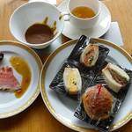 ホテルニューオータニ幕張 ザ・ラウンジ - 