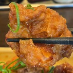 東京おぎくぼラーメン ゑびすや - から揚げリフト