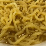 東京おぎくぼラーメン ゑびすや - 麺アップ