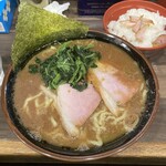 神田ラーメン わいず - 