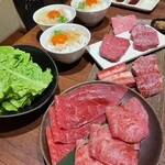 焼肉ダイニング甲 - 