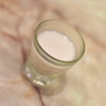 しまや - カレー共通の『飲むヨーグルト』２０２４年５月