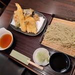 Hegi Soba Seibee - 