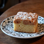 FUGLEN TOKYO - ニューヨーク・クラムケーキ＠税込650円│日曜13:57頃訪問→14:07頃オーダー