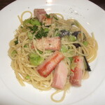 フォルトゥーナ - 厚切りベーコンと茄子のパスタ