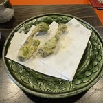 わらび野 - 山ウド｡タラの芽と似てはいるけれど、まるで違う風味がすごい！