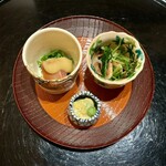 Hashima - 前菜（桜海老とルッコラ、豌豆と空豆玉子〆、赤貝とクレソン酢味噌）