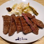 牛たん炭焼き 利久 - 