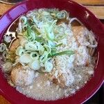 おくのうどん店 - さつま揚げ天かそば（鶏団子トッピング）