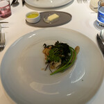 メイ - 4.稚鮎、スジアオノリ、ウド、コシアブラ、筍のフリット、アスパラソバージュ、ワラビ、ブイヤベースのソース。