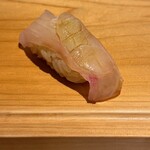 鮨 歴々 - アラの握り