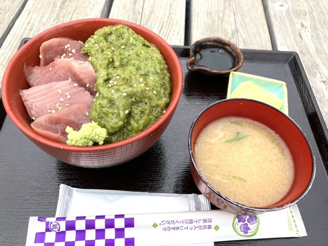 食飲笑 うたつがね | 南三陸の海鮮丼専門店