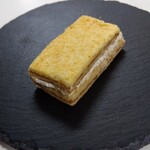 クランツ - 料理写真:クリームクーヘン　151円　