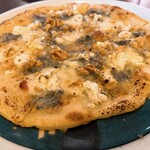Crocchio - ゴルゴンゾーラのピザ