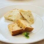 CANE & Gatto - シフォンケーキとフルーツケーキ