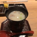 Susukino Yakiniku Kiraku - ネギと和牛のコムタンスープ
