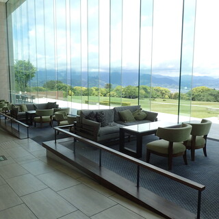 テラスラウンジ_2