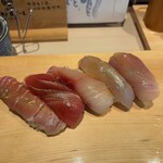 Sushi To Ramen Uogashiya - 日替り5貫(本まぐろ中とろ・ばちまぐろ赤身・いなだ・さごち・沖ぼら)