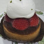 PATISSERIE AVENIR MERVEILLE - タルトセゾン❤️