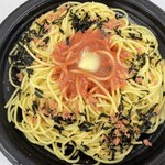 V drug - 明太子パスタ354円。