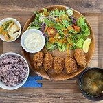 カフェ アルターナ - 安芸津牡蠣らんち