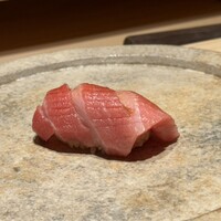 鮨 由う - 